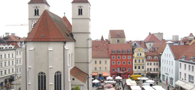 Verkaufsoffener Sonntag Regensburg - Einkaufen im UNESCO-Welterbe am 11.10.2015