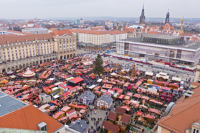 Deutschlands schönste Weihnachtsmärkte - Striezelmarkt in Dresden