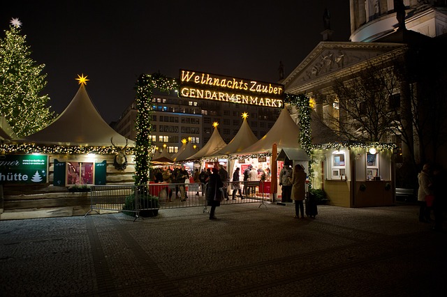 Deutschlands schönste Weihnachtsmärkte - WeihnachtsZauber am Gendarmenmarkt Berlin