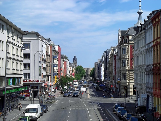 Verkaufsoffener Sonntag 26. Juni 2016 - Köln - In den Stadtteilen wird einiges geboten