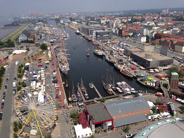 Verkaufsoffener Sonntag 29. Mai 2016 - Im Hafen herrscht Jubel, Trubel und Heiterkeit